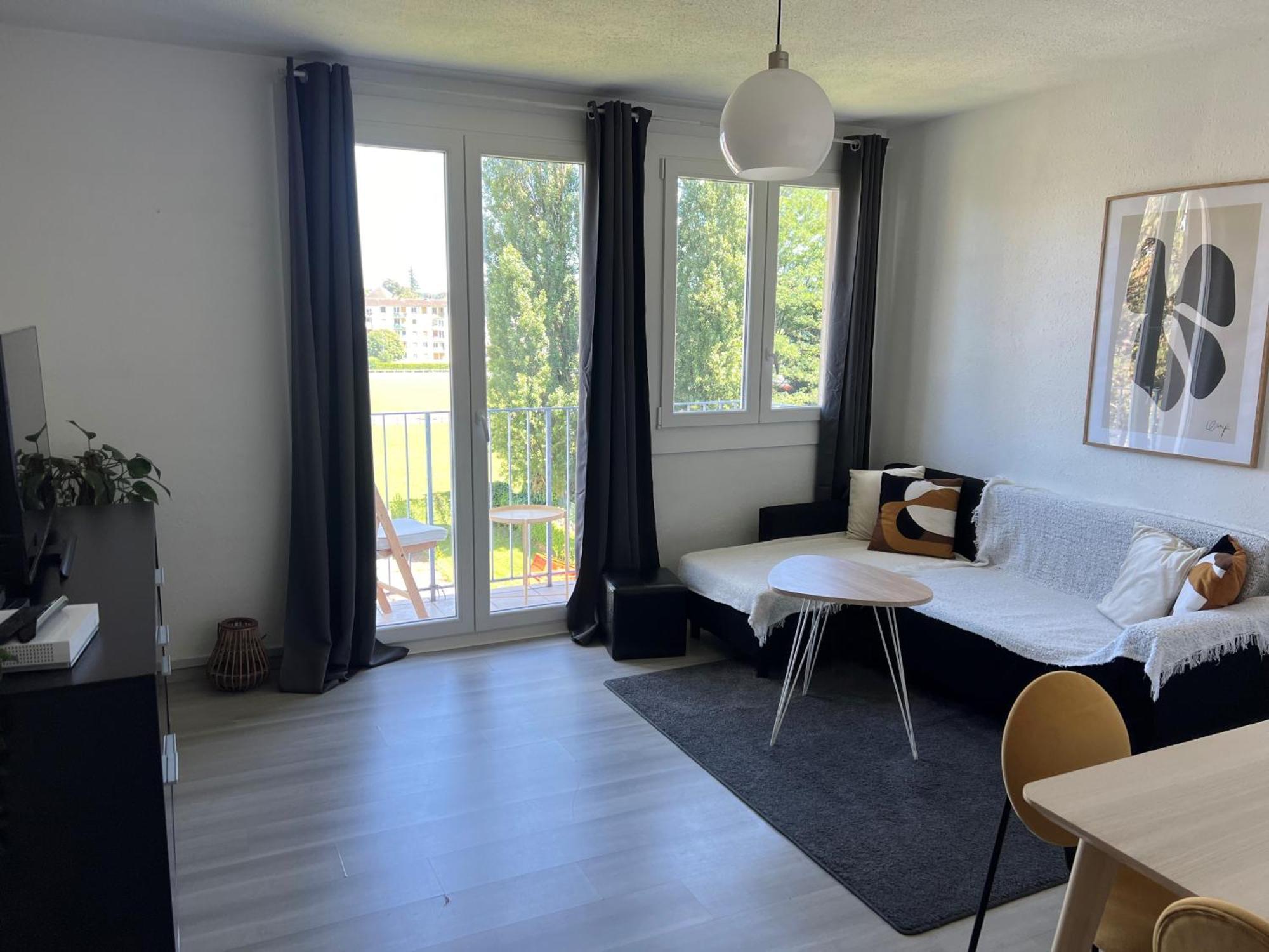 Ferienwohnung Cosy F3 Proche Centre Belfort Exterior foto